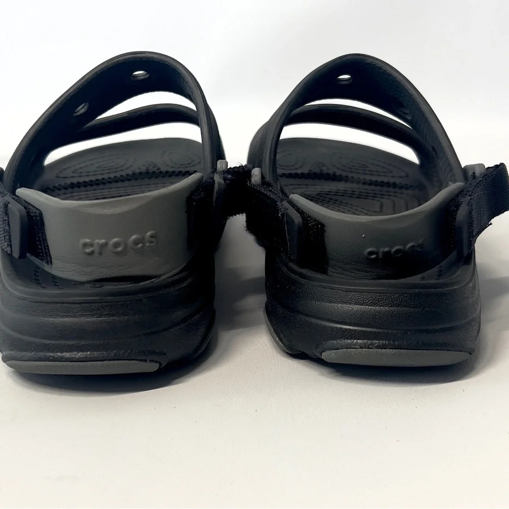 CROCS Boys Size 4 Slip On Black Summer Outdoor Water Shoe